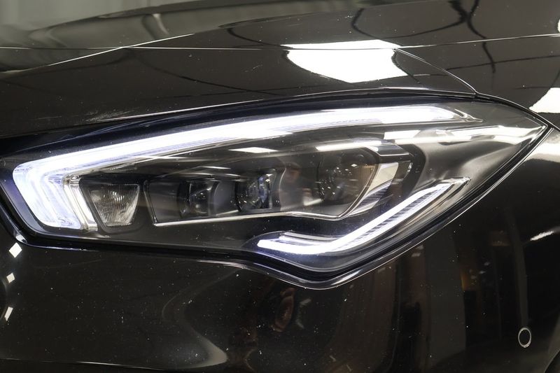 Mercedes CLA35 AMG bild 9
