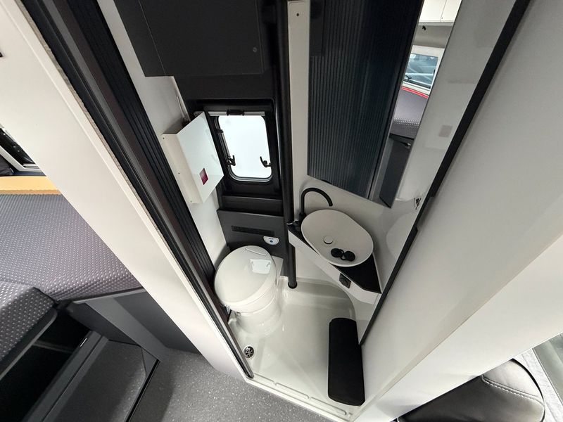 Adria Twin bild 10