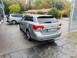 Toyota Avensis bild 4