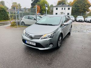 Toyota Avensis bild 2