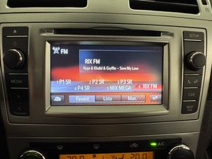 Toyota Avensis bild 24