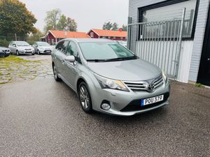 Toyota Avensis bild 1