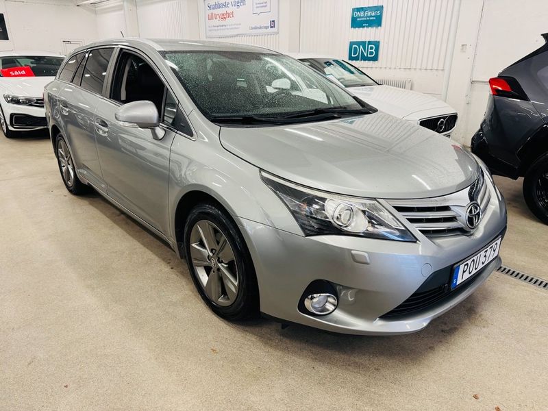 Toyota Avensis bild 13