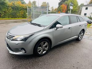 Toyota Avensis bild 9