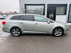 Toyota Avensis bild 10