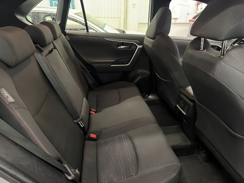 Toyota RAV4 bild 18