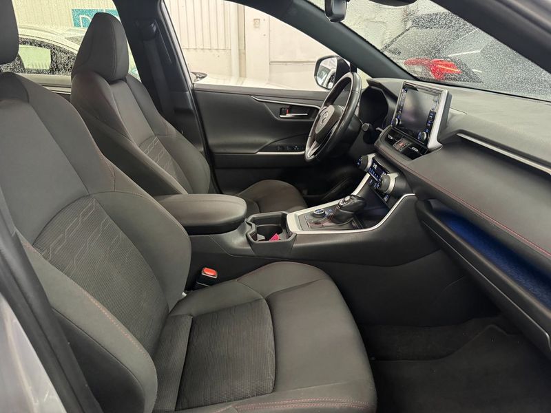 Toyota RAV4 bild 17