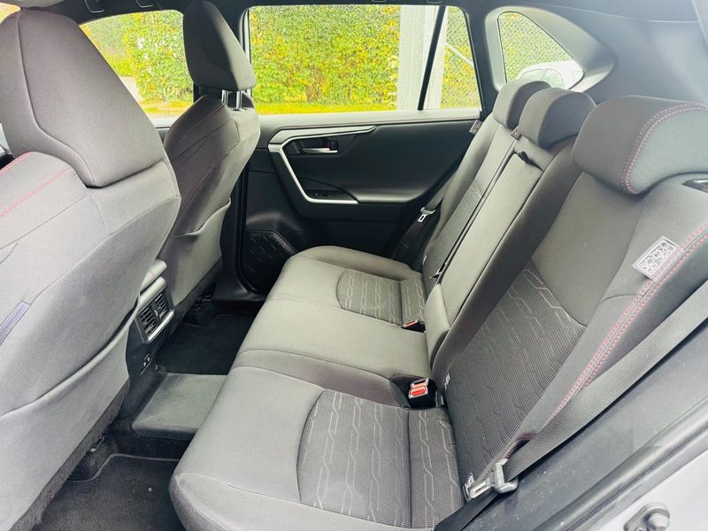Toyota RAV4 bild 7