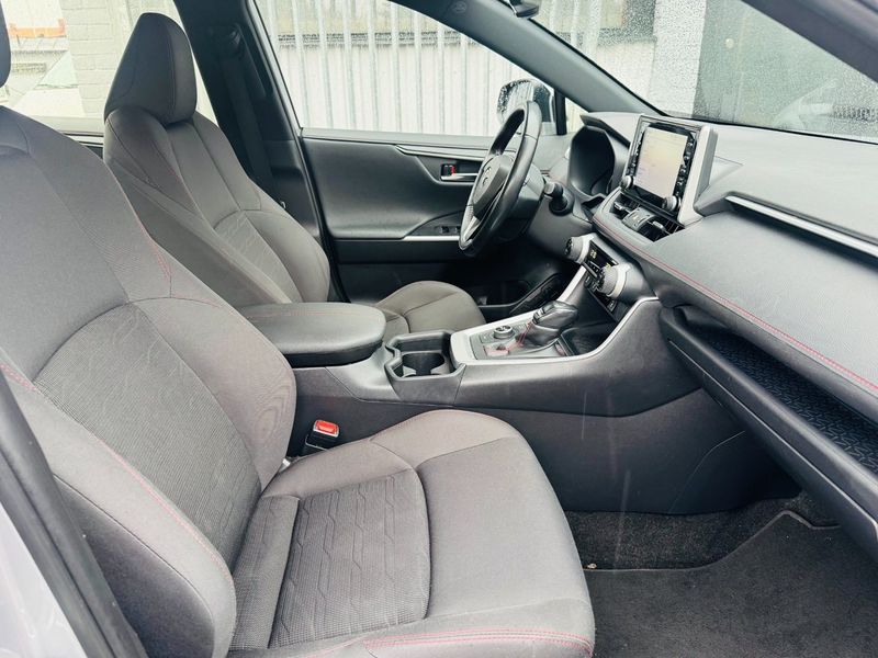 Toyota RAV4 bild 5
