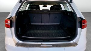 Volkswagen Passat bild 12