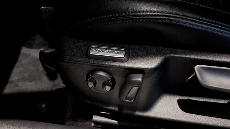 Volkswagen Passat bild 17