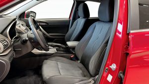 Mitsubishi Eclipse Cross bild 8