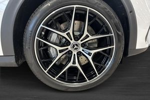 Mercedes E300 bild 6