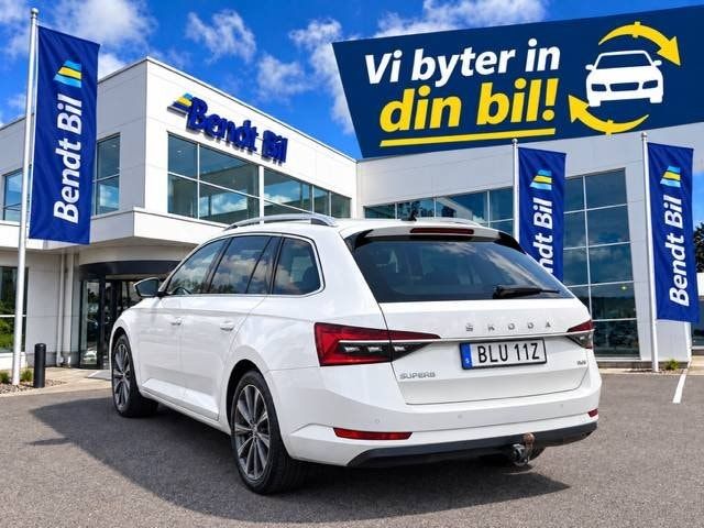 Skoda Superb bild 2
