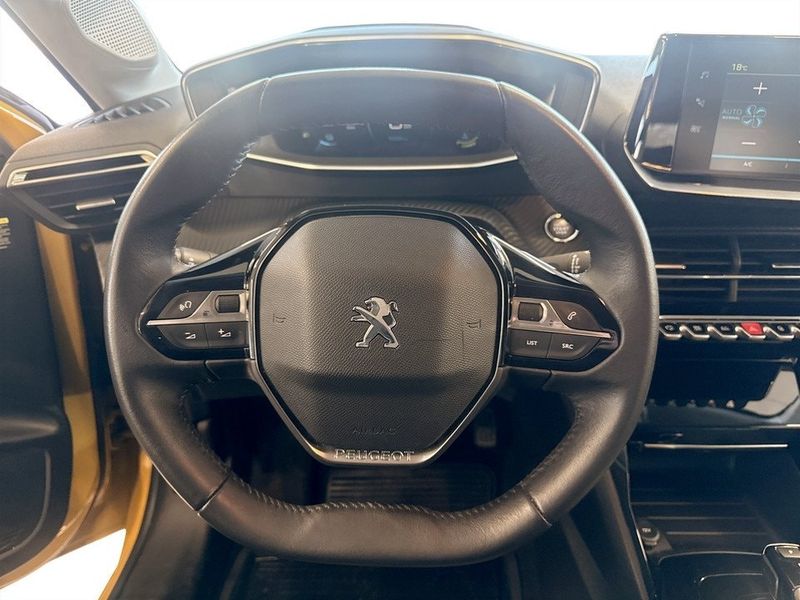 Peugeot e-208 bild 7