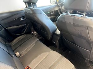 Peugeot e-208 bild 12
