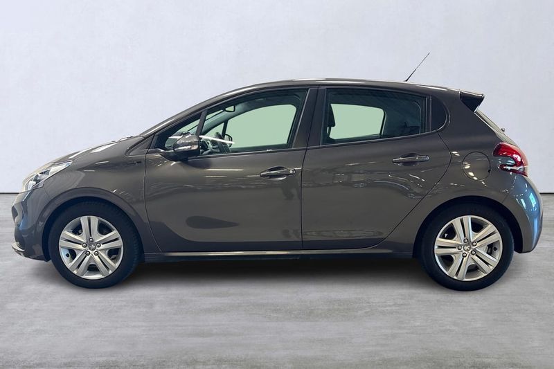 Peugeot 208 bild 2