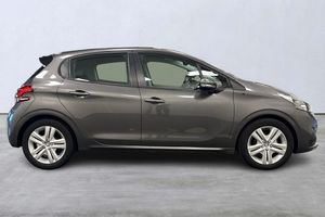 Peugeot 208 bild 3