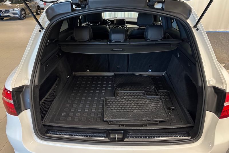 Mercedes GLC220 bild 13