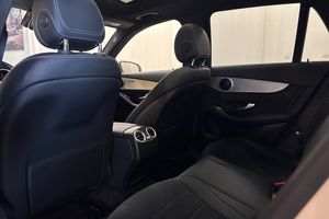 Mercedes GLC220 bild 12