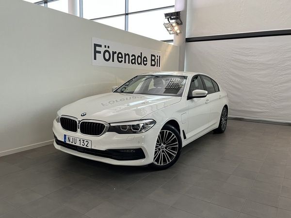 BMW 530 e iPerformance Sedan HiFi Rattvärme Park Assist - 2020