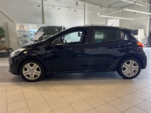 Peugeot 208 bild 3