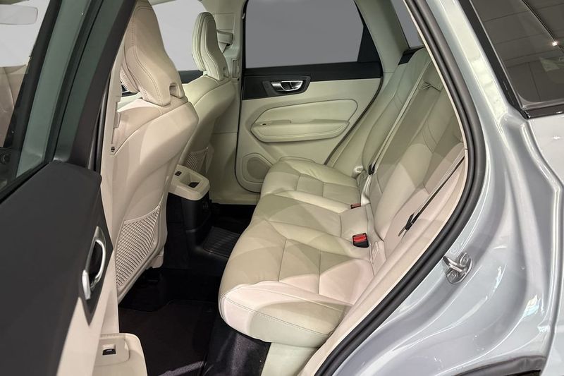 Volvo XC60 bild 8