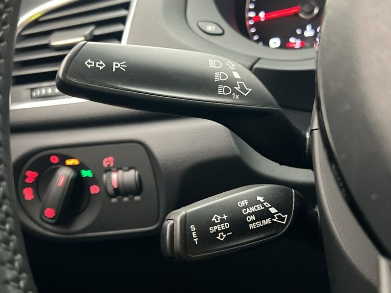 Audi Q3 bild 15