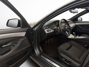 BMW 520 bild 10