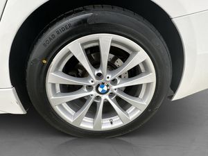 BMW 330 bild 31