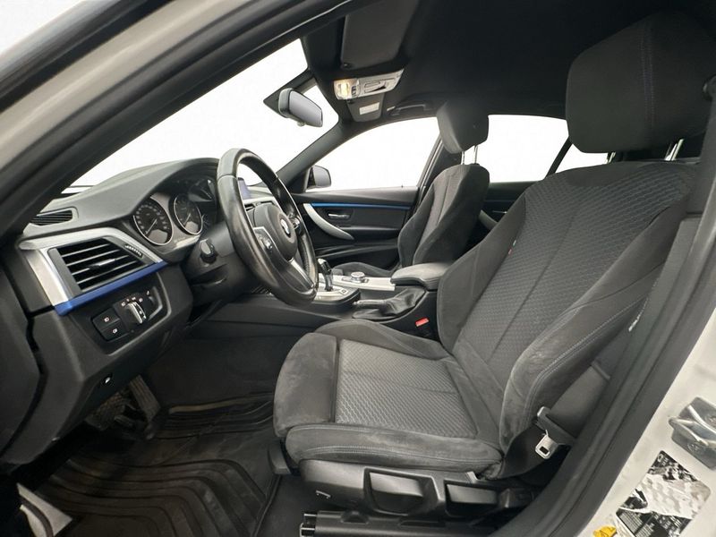 BMW 330 bild 11