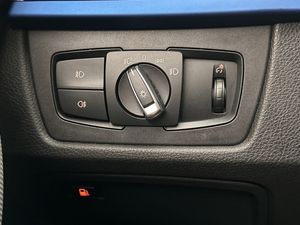 BMW 330 bild 14