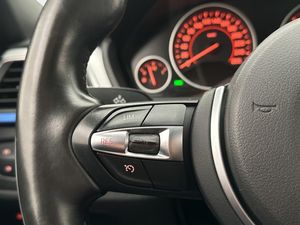 BMW 330 bild 15