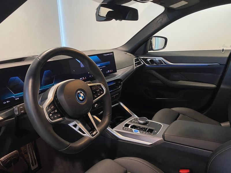 BMW i4 bild 6