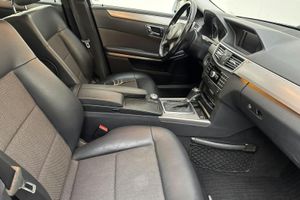 Mercedes E200 bild 7
