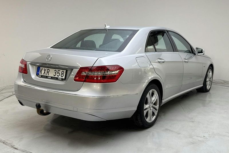 Mercedes E200 bild 3