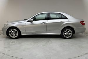 Mercedes E200 bild 2