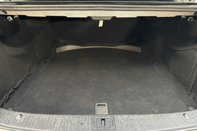 Mercedes E200 bild 9