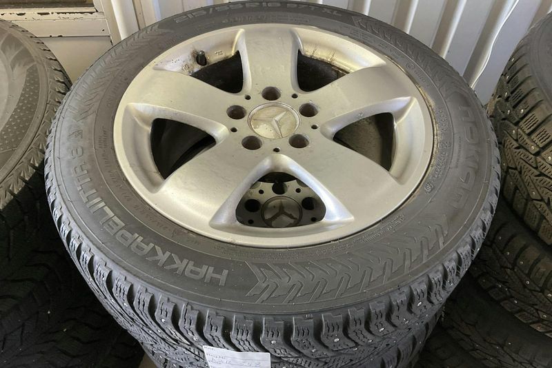 Mercedes E200 bild 11