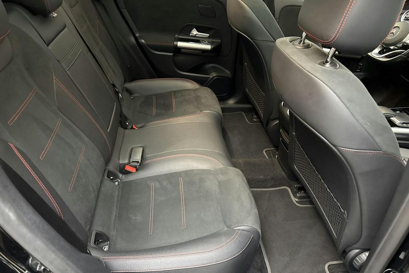 Mercedes EQA250 bild 8