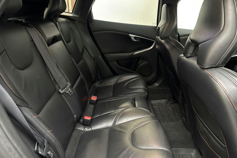 Volvo V40 bild 8