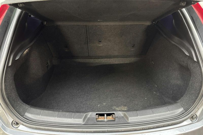 Volvo V40 bild 9