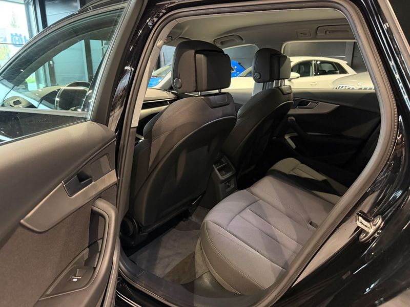 Audi A4 bild 8