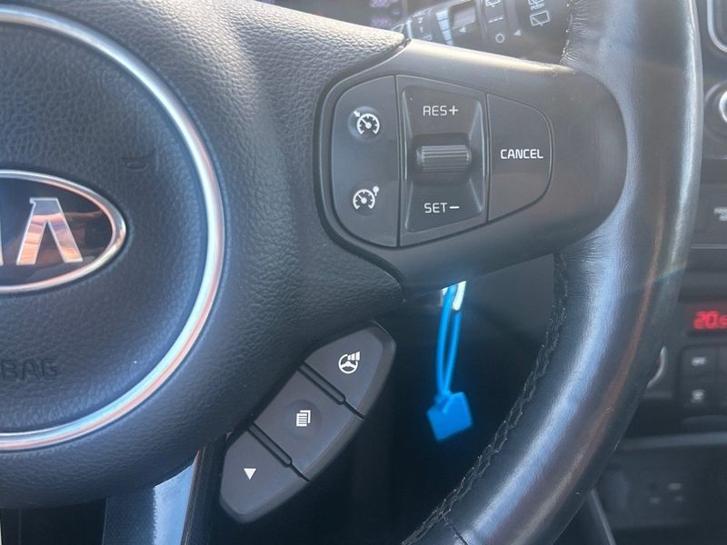 Kia Carens bild 18
