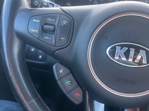 Kia Carens bild 17