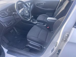 Kia Carens bild 8