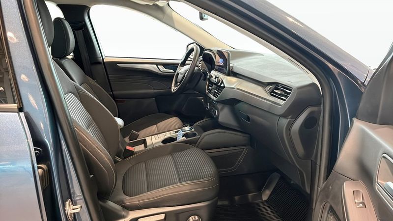 Ford Kuga bild 3