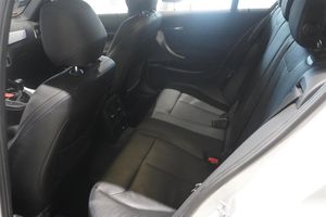 BMW 118 bild 6