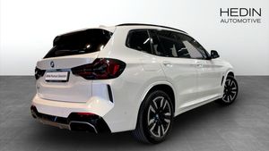 BMW iX3 bild 2
