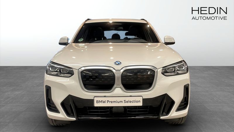 BMW iX3 bild 8